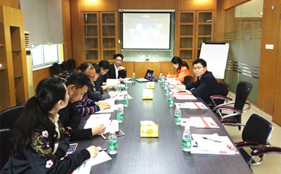 中顯智能校企合作全面推進 校方領(lǐng)導(dǎo)走進中顯深入研討